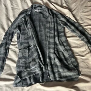 Splendid Gray Camouflage Women's Cardigan